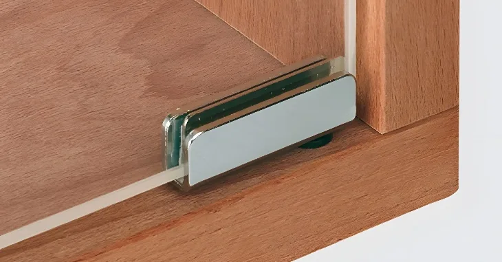 Hinge