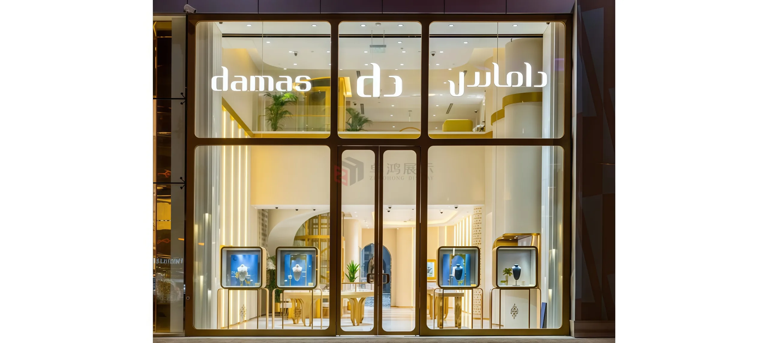 Jewellery and Luxury Boutique Design: Crafting an Exquisite Experience Amidst the Rhythm of Gold and Light