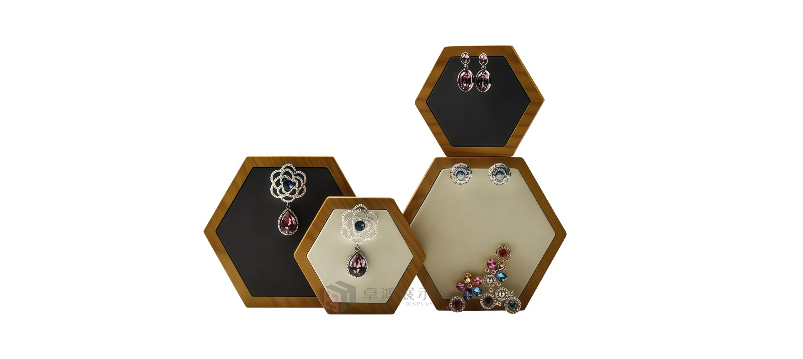 Solid wood circular display platter