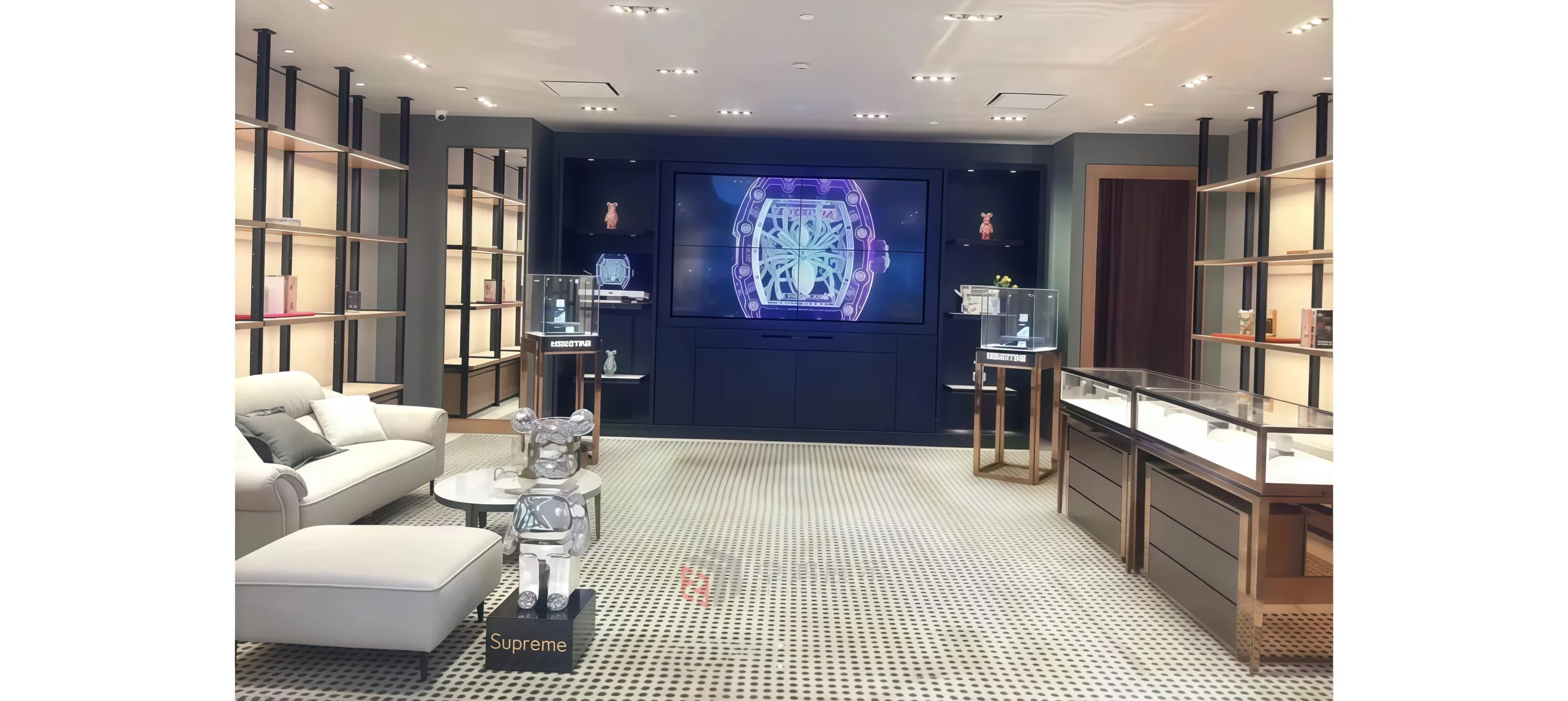 Metal - Glass Showcases + Immersive Experience! Trendy Watch Store Redefines Luxury Shopping