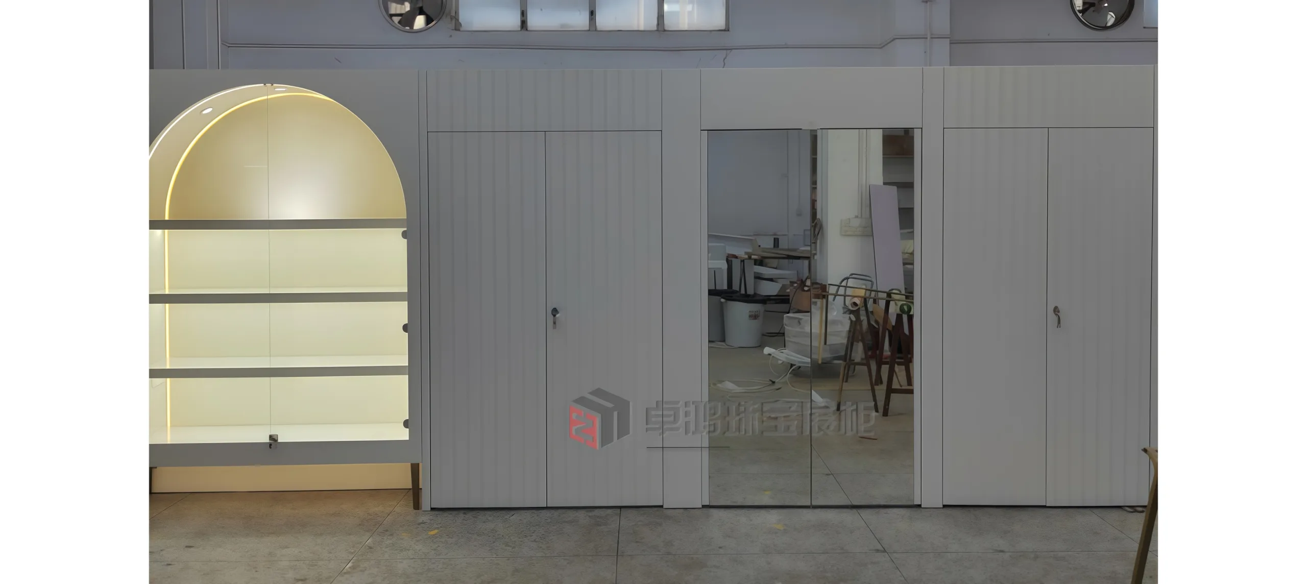Minimalist Curved Display Cabinets | Custom for Bags & Apparel